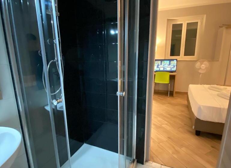 Pokój Standard Trzyosobowy, Genziana