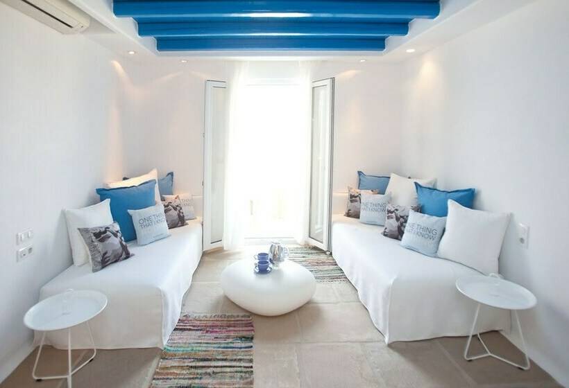 Family Suite, Golden Sun