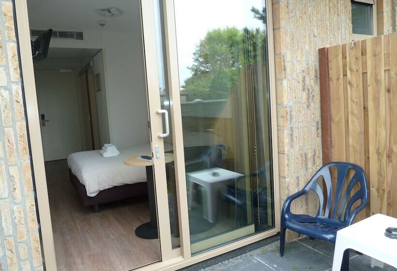 Одноместный Номер с Террасой, Het Zwaantje