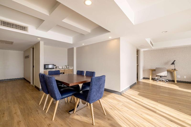 Номер Стандарт с Балконом, Het Zwaantje