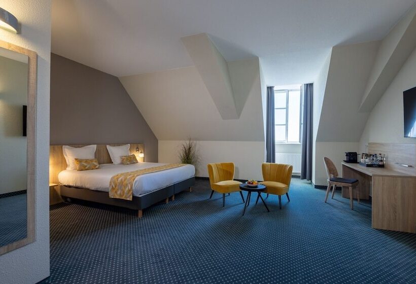 Номер Стандарт Трехместный, Hôtel Valvignes Colmar Hautkoenigsbourg,the Originals Relais