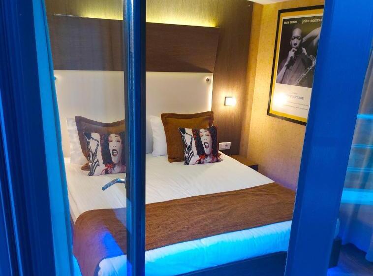 バルコニー付きデラックスルーム, Jazz Hotel Nisantasi