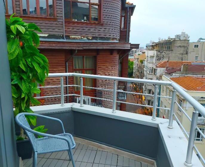 バルコニー付きデラックスルーム, Jazz Hotel Nisantasi