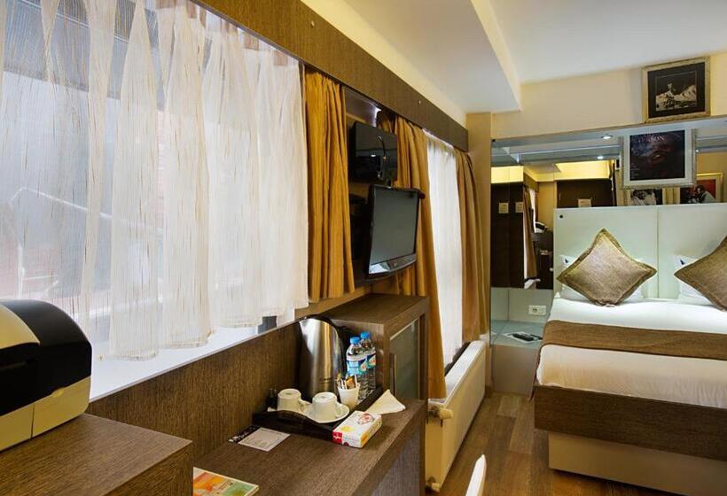 バルコニー付きデラックスルーム, Jazz Hotel Nisantasi