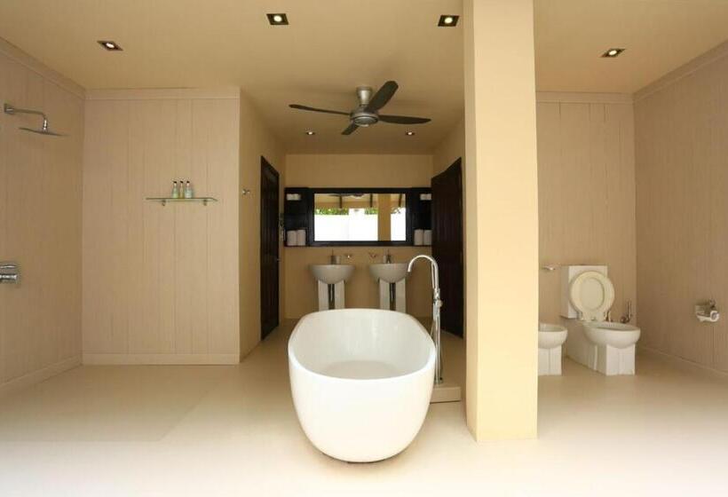 2 Bedrooms Suite Sea View, Kihaa Maldives