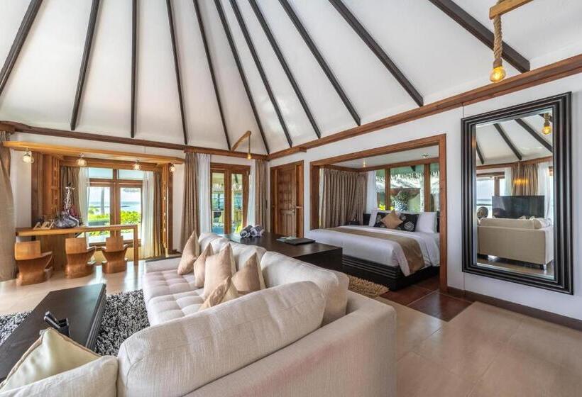 Suite Regal cu 3 dormitoare, Kihaa Maldives