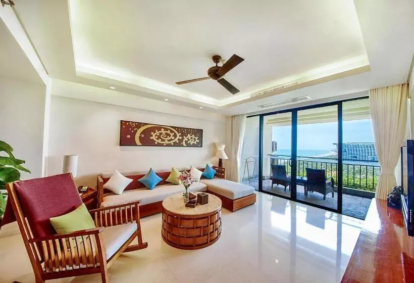 Deluxe Suite Sea View, Ocean Sonic Resort Sanya