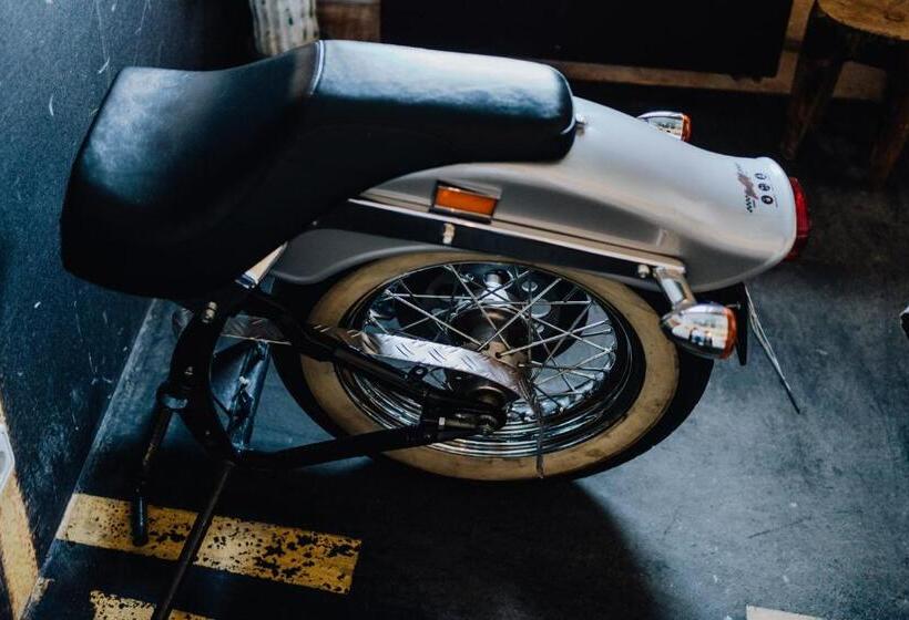 标准间, Road Stop Dortmund