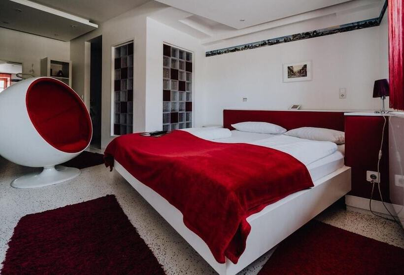 标准间, Road Stop Dortmund