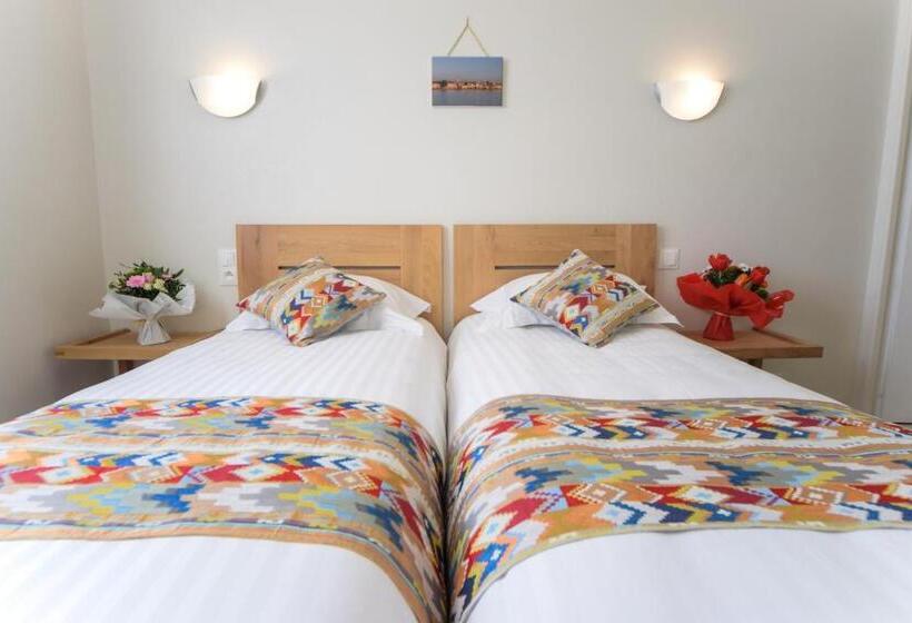 اتاق کلاسیک, Sables D'or