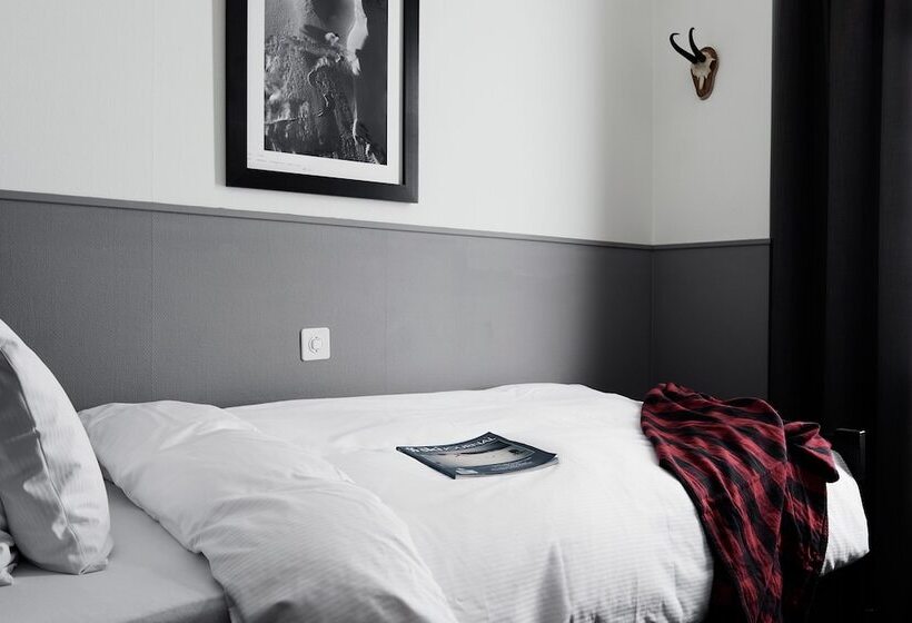 غرفة قياسية, Ski Lodge Engelberg