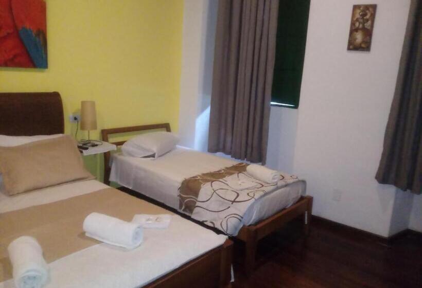 Family Suite, Studio Do Carmo Galeria De Artes E Pousada