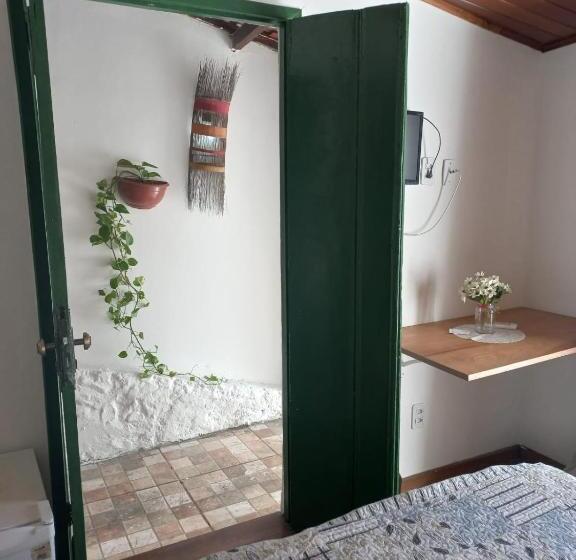 Номер Стандарт с Балконом, Studio Do Carmo Galeria De Artes E Pousada