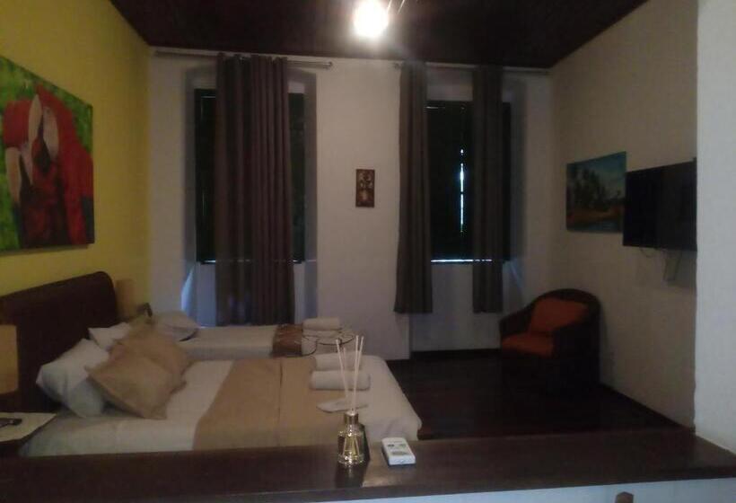 Family Suite, Studio Do Carmo Galeria De Artes E Pousada
