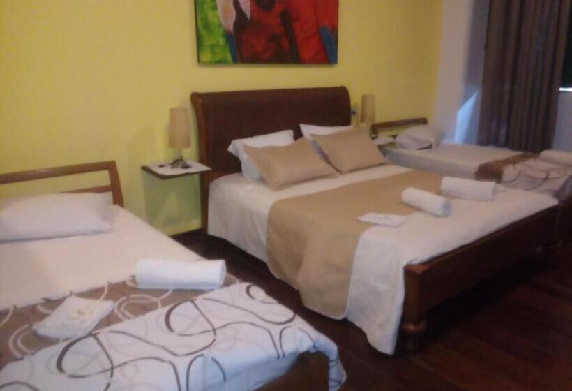 Family Suite, Studio Do Carmo Galeria De Artes E Pousada