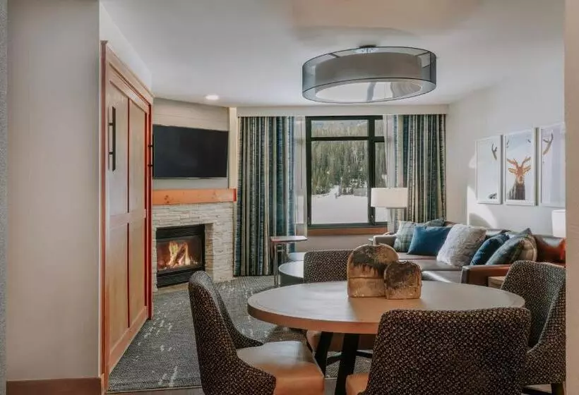 スタンダードスタジオ, Summit Hotel At Big Sky Resort