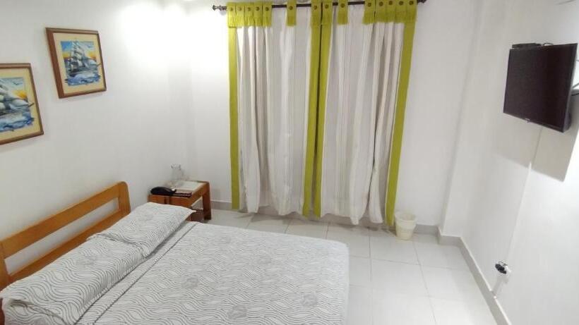 غرفة سوبيريور ثلاثية, Veleros Cartagena