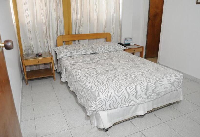 Трехместный Номер Superior, Veleros Cartagena