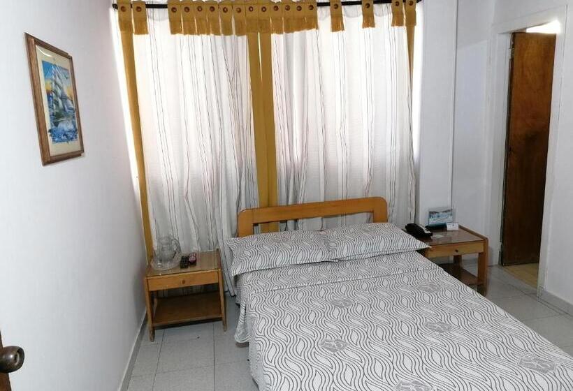 غرفة سوبيريور ثلاثية, Veleros Cartagena