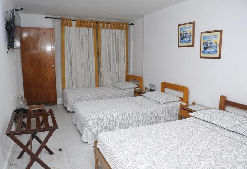 غرفة كلاسيكية رباعية, Veleros Cartagena