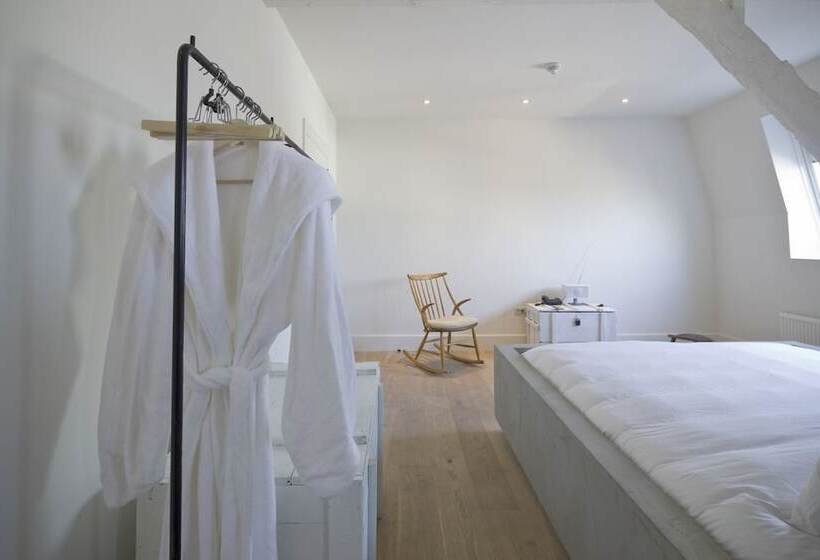 סוויטה, Wu Wei