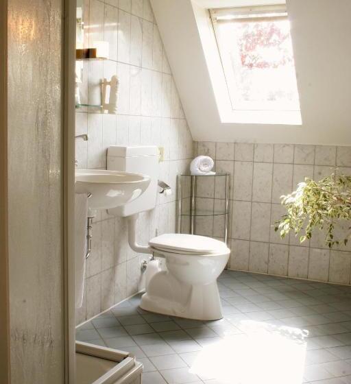 اتاق استاندارد سه نفره, Zum Ratsherrn