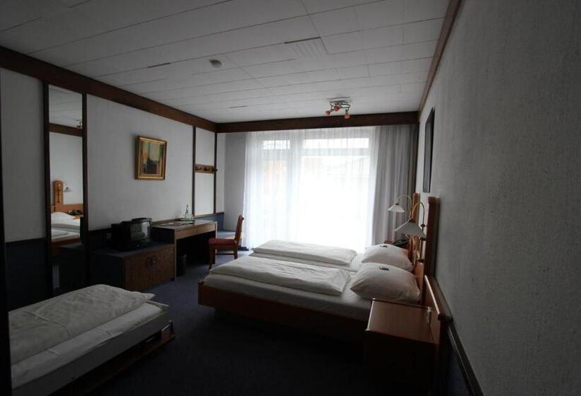 اتاق استاندارد سه نفره, Zum Ratsherrn