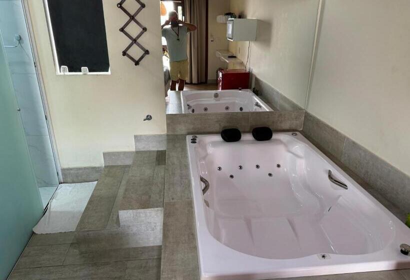Chambre Quadruple Standard, Pousada Lua Nova Charmosa   Chalés Com Hidro E Jacuzzi