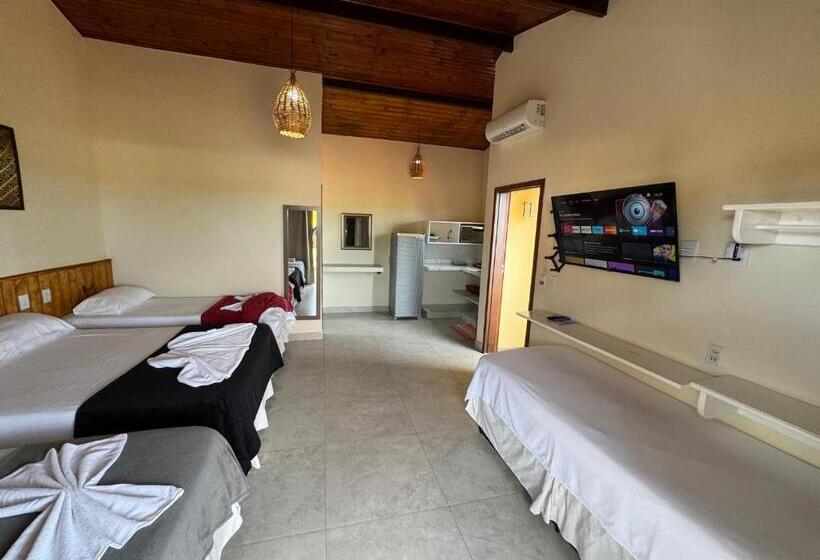 Suite Familiale, Pousada Lua Nova Charmosa   Chalés Com Hidro E Jacuzzi