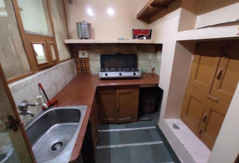 Cameră Standard cu Terasă, Heritage Homestay At Old City Near Holy Ganges