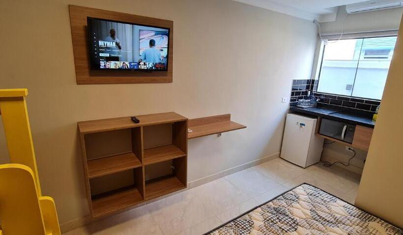 经典四人房间, Marmeu Tropical