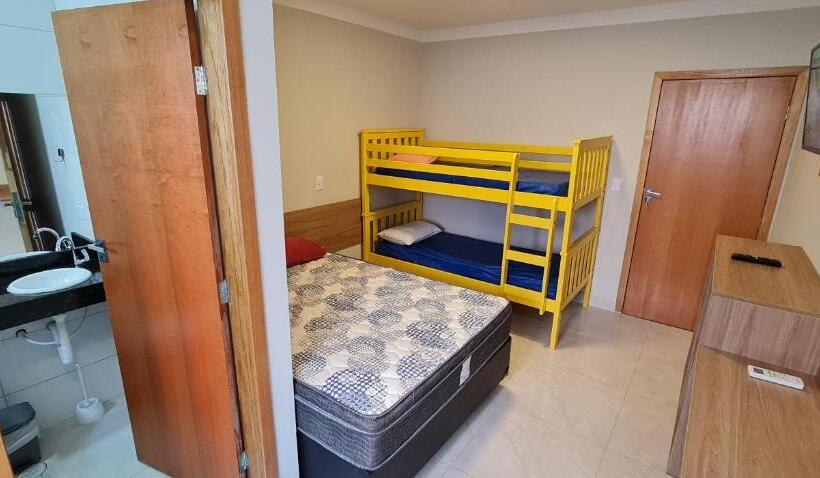 经典四人房间, Marmeu Tropical