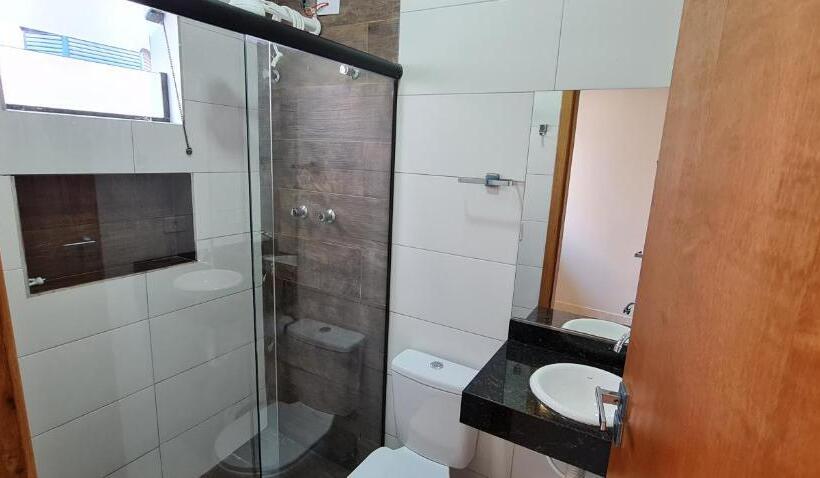 经典四人房间, Marmeu Tropical