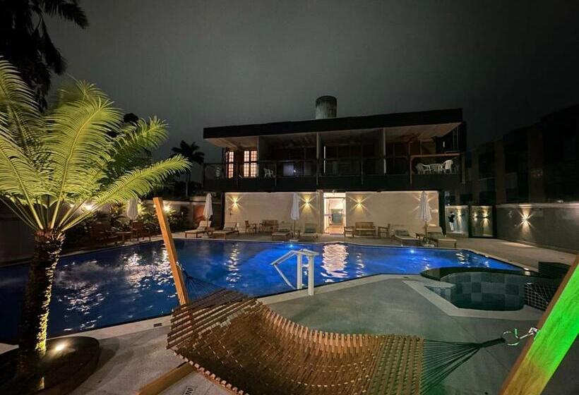 Quarto Quádruplo Clássico, Marmeu Tropical