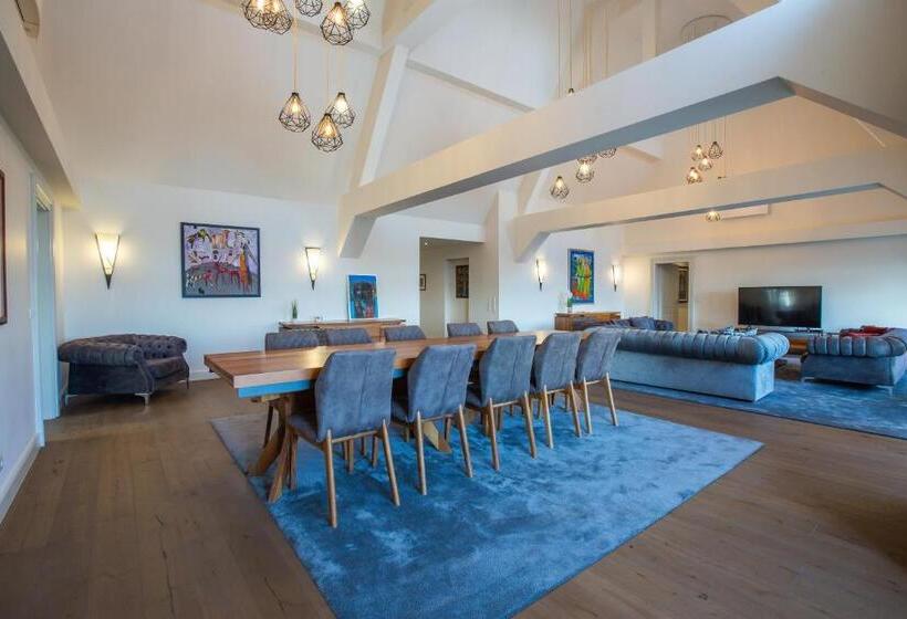 １ベッドルームペントハウスアパート, Zoya Luxury Residence