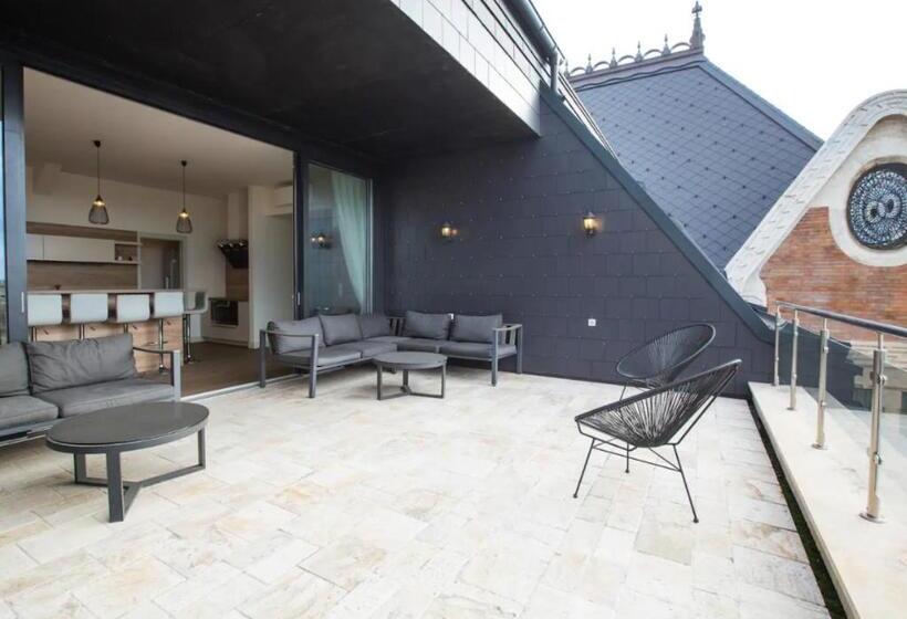 １ベッドルームペントハウスアパート, Zoya Luxury Residence