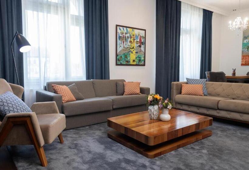 １ベッドルームのデラックスアパートメント, Zoya Luxury Residence