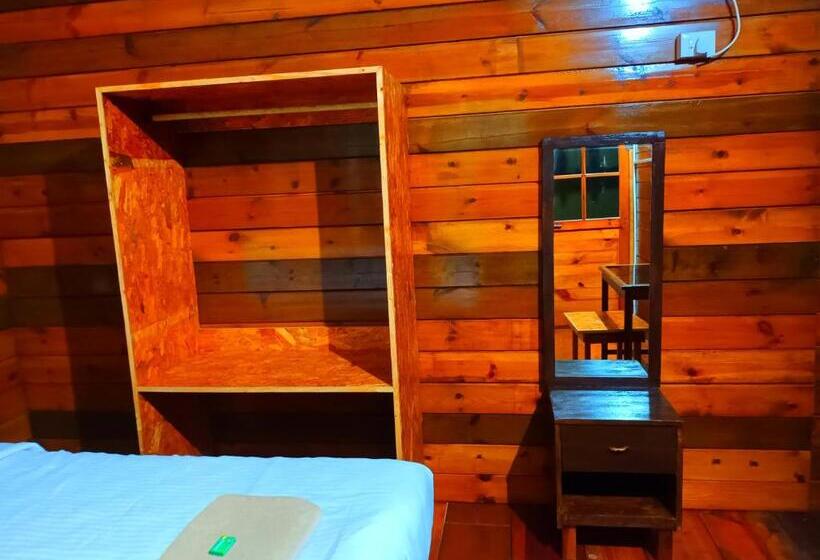 Quarto deluxe vista mar com balcao, Oasis Beach Resort