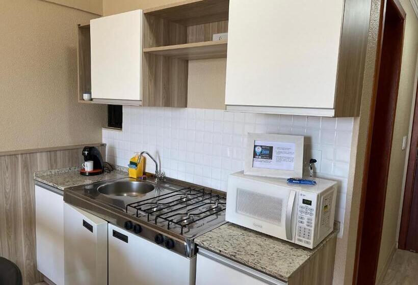 إستوديو ديلوكس, Aquarius Flat Aptos E Suítes