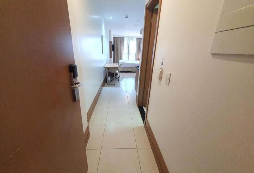 シティビュースイート, Athos Bulcão Executive By Rei Dos Flats