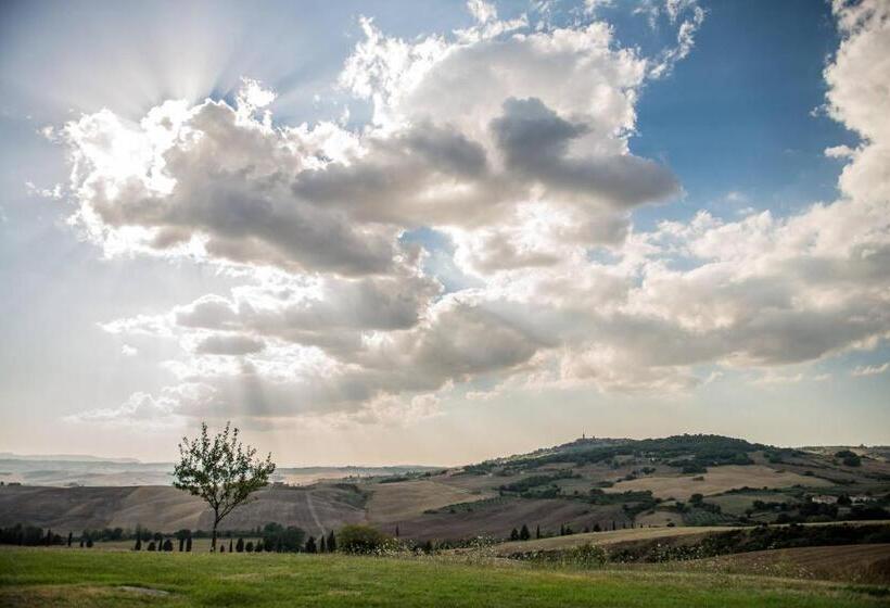 テラスつきの2ベッドルームアパートメント, Agriturismo Barbi