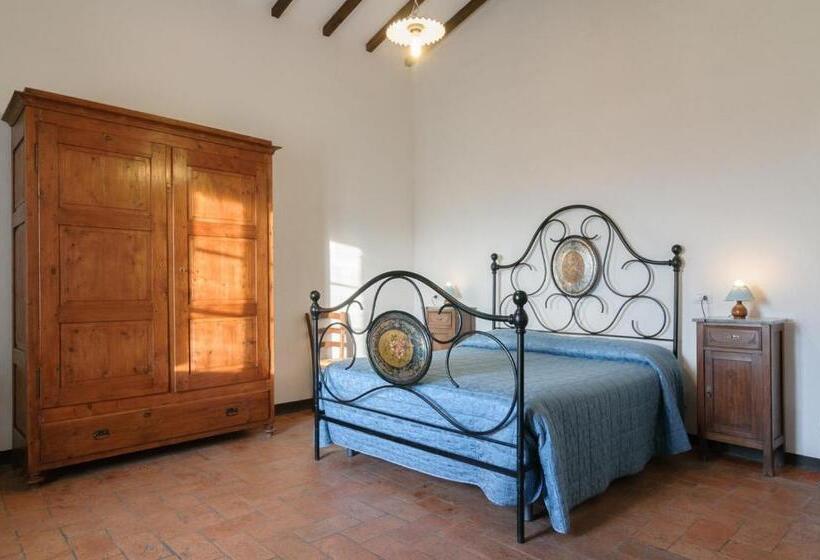 テラスつきの2ベッドルームアパートメント, Agriturismo Barbi