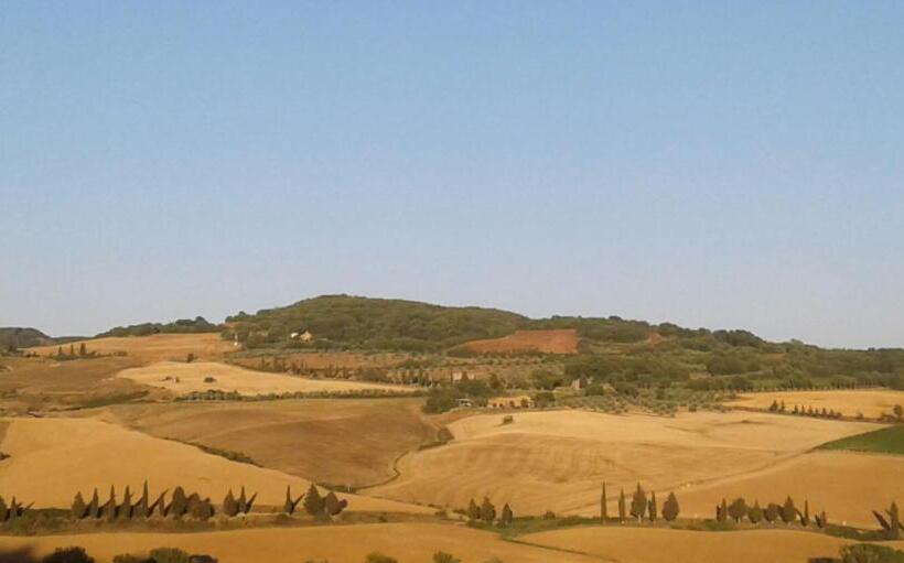 庭の見える1ベッドルームアパートメント, Agriturismo Barbi