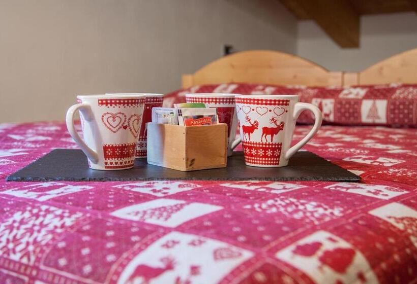 غرفة عائلية, Albergo Punta Zerbion