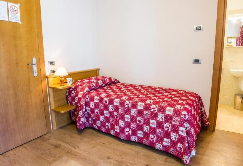 غرفة قياسية فردية, Albergo Punta Zerbion