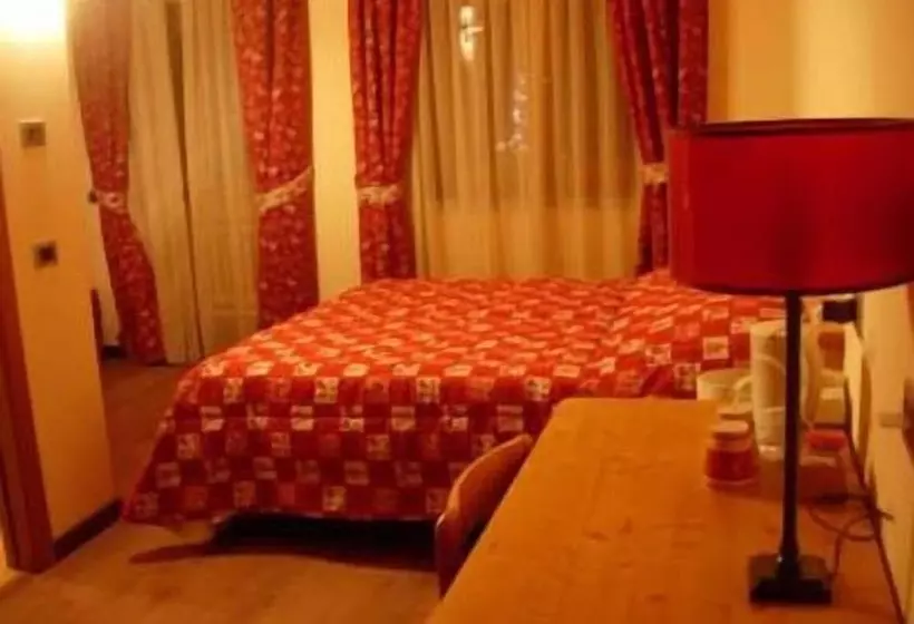 スタンダードトリプルルーム, Albergo Punta Zerbion