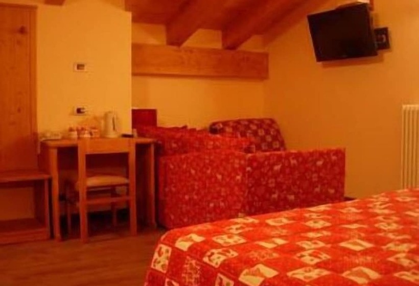 غرفة عائلية, Albergo Punta Zerbion