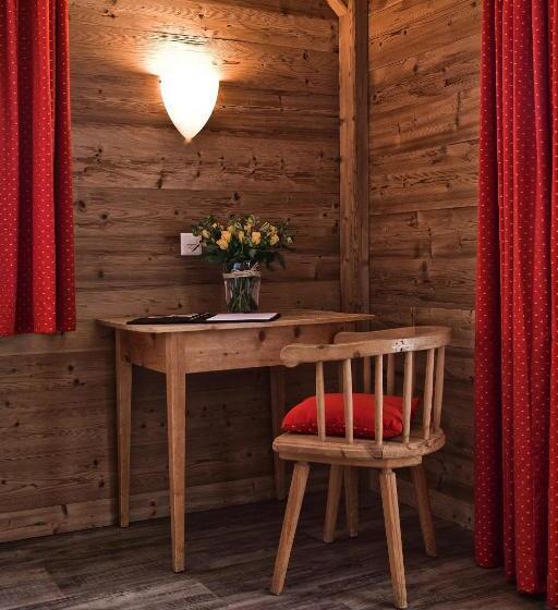 高级大房间, Arosa Vetter