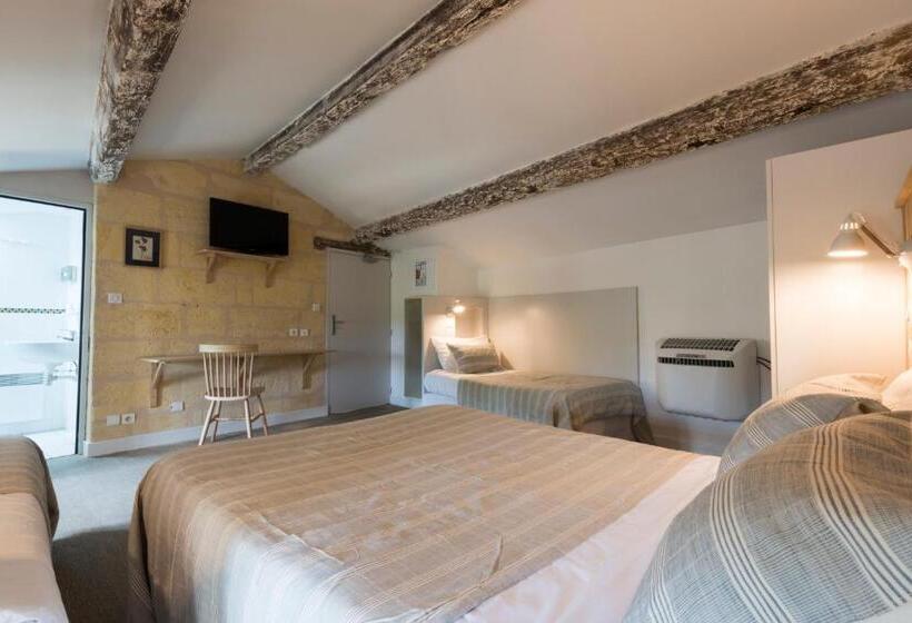 اتاق استاندارد چهار تخته, Auberge De La Commanderie