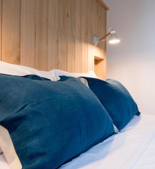 اتاق خانوادگی, Auberge De La Commanderie